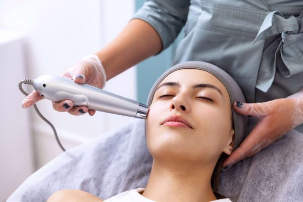 Estetický přístroj pro lifting pleti BeautyRelax Mezomax Booster