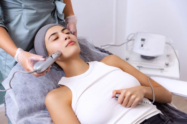 Estetický přístroj pro lifting pleti BeautyRelax Mezomax Booster