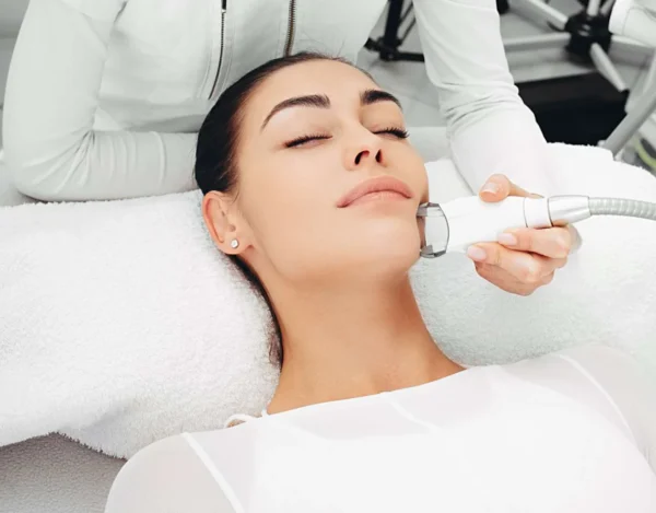 Masážny prístroj na celulitídu BeautyRelax Rollskin BodyShape Professional Studio Madero Quattro