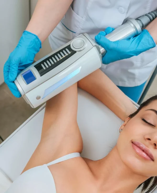 Masážny prístroj na celulitídu BeautyRelax Rollskin BodyShape Professional Studio Madero Quattro