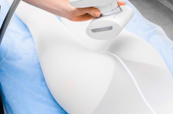 Masážny prístroj na celulitídu BeautyRelax Rollskin BodyShape Professional Studio Twin