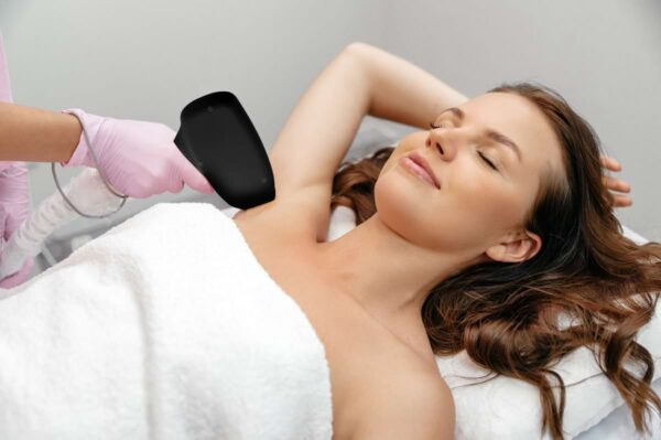 Estetický multifunkčný prístroj BeautyRelax Studio Elite